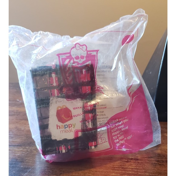 NIB McDonald's Happy Meal Toy - 2015 - Monster High - Make Up Artist - #6 - Picture 1 of 4